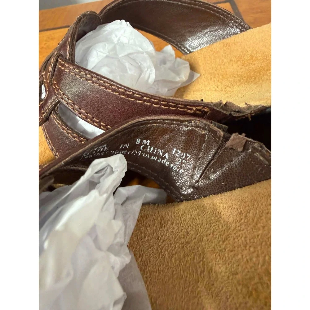 Clarks Womens 8M Brown Sandals Slide Wedge Strappy Leather Cutout 88456